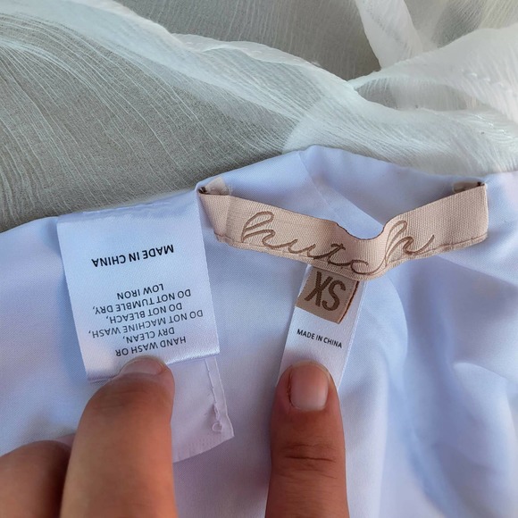 Hutch Hart Long Sleeve Open-Back Organza Top - White - XS - Picture 6 of 9